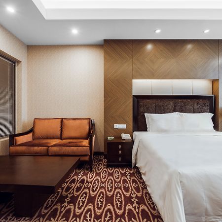 Holiday Inn Changzhou Wujin By Ihg Экстерьер фото